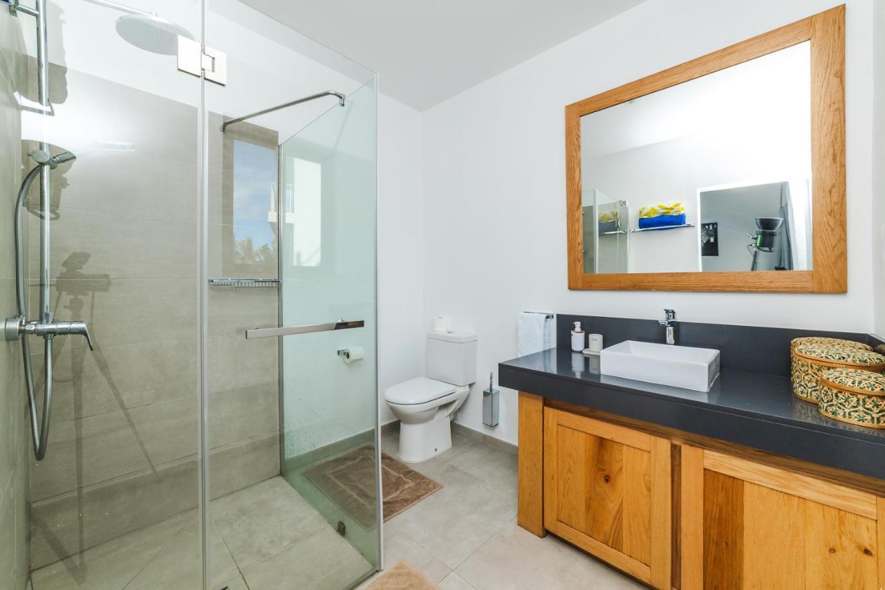 Blue Residences- Ground Floor Two Bedroom Apartment Grand Baie Exteriör bild
