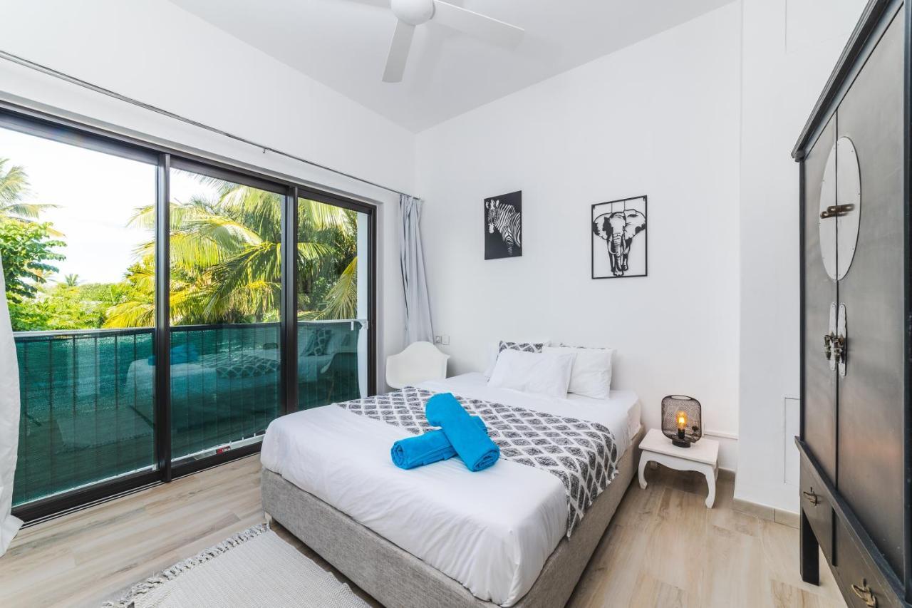 Blue Residences- Ground Floor Two Bedroom Apartment Grand Baie Exteriör bild
